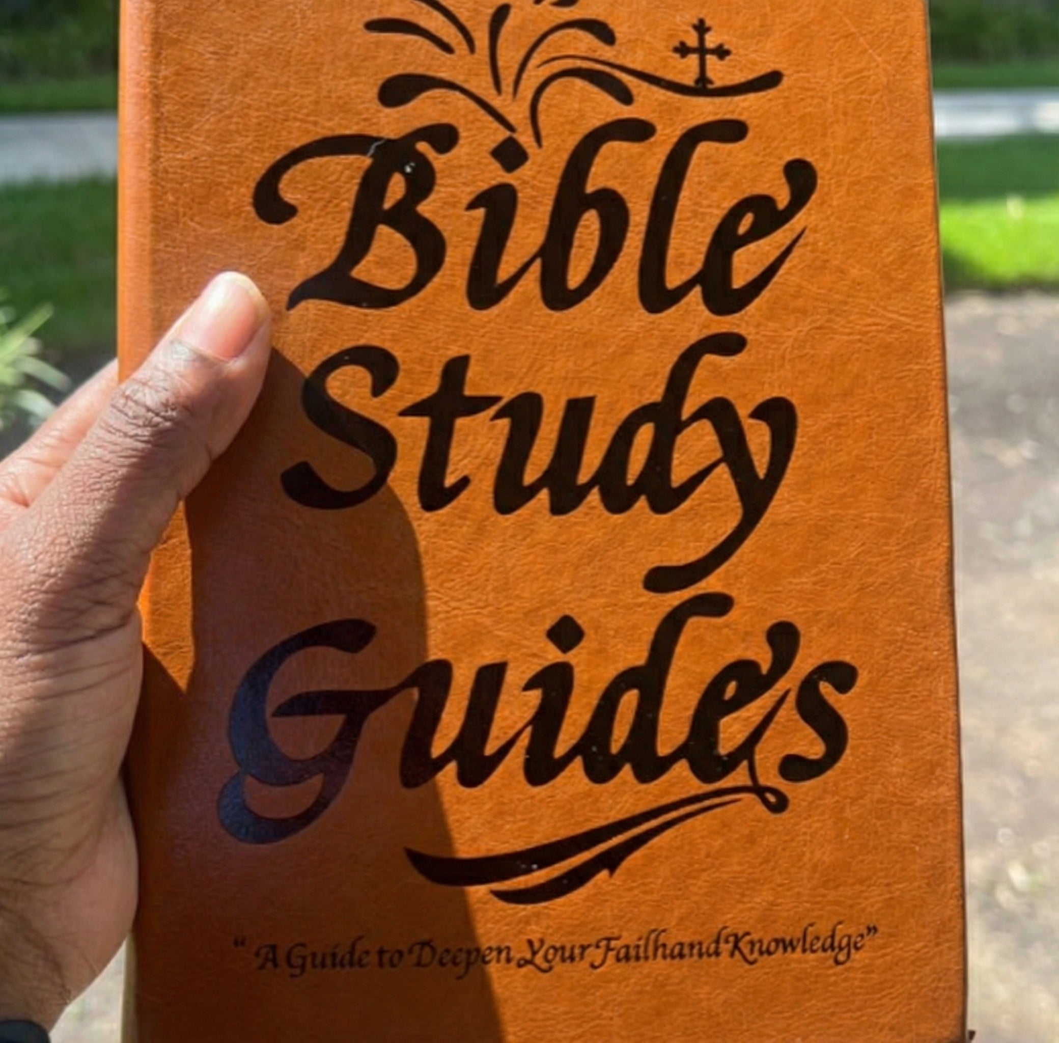 Bible Study Guide Journal – 66 Pages (B)